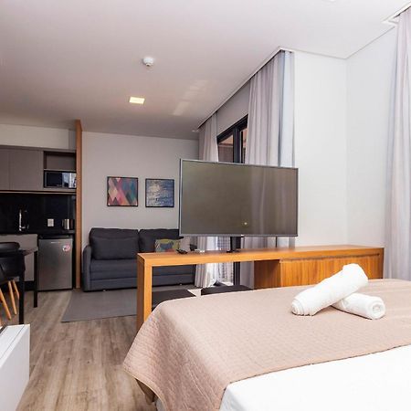 Aion Suites 205 - Lindo Apartamento Com Vista Para O Mar, A 60M Da Praia De Bombinhas, Com Piscina E Academia No Rooftop. Εξωτερικό φωτογραφία